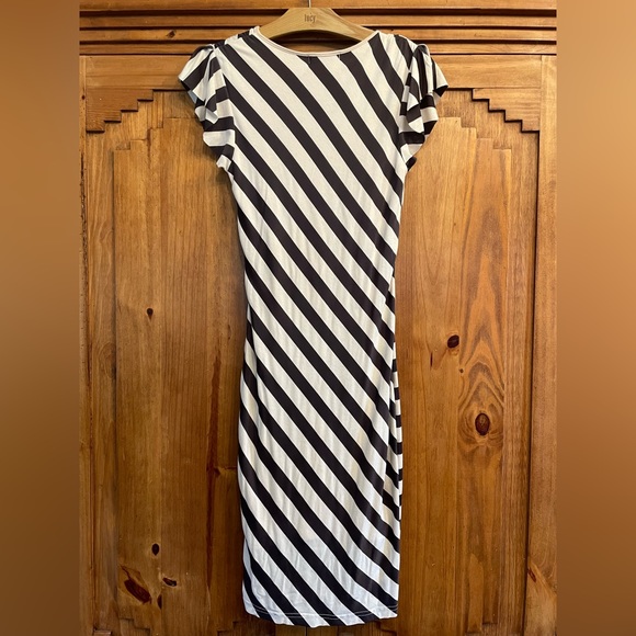 Ruffled & Ruched Striped Dress - Picture 4 of 5